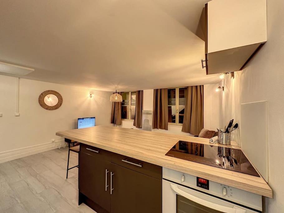 Cosy Appart Lyon 6- Brotteaux - Ney 1 Exteriör bild